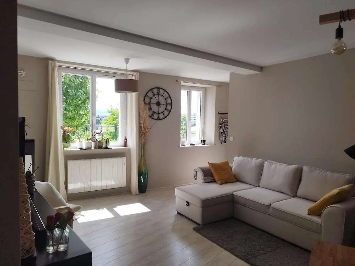 Charmant Appartement Le Coteau - Roanne